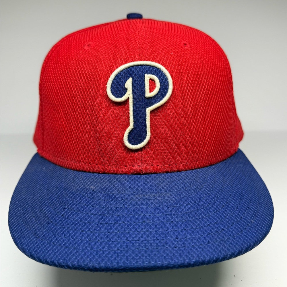 Philadelphia Phillies New Era 59FIFTY On-Field Fitted Hat Size 7 1/4 MLB‎ Cap